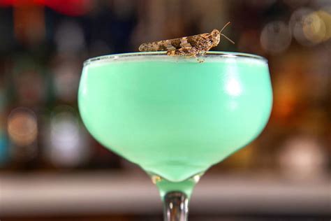 Las Vegas’ Grasshopper Invasion Sparks Drink Specials Las Vegas Review Journal