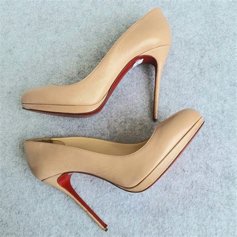 Christian Louboutin SZ38 5 Pumps Nude Leather Shoes OKUO 11 Luxuy Vintage
