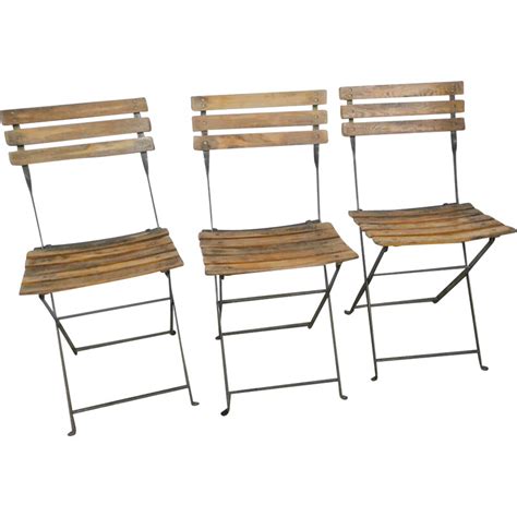 Ensemble De Chaises Pliantes Vintage En Fer Et Bois