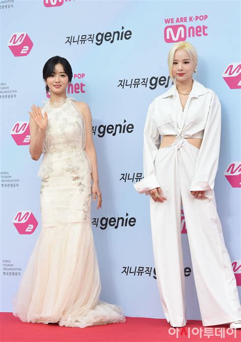 포토 2019 Mgma 솔지and보미 ‘어색한 투샷 아시아투데이