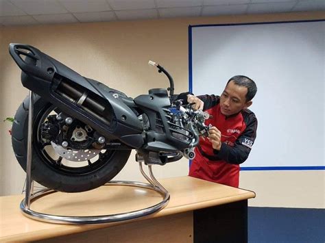 Ini Dia Penyebab Engine Check All New Nmax Menyala Akibat Standar