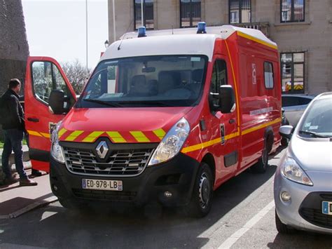 Renault Master Iii Vsav Gifa Sdis Sapeurs Pompiers Flickr