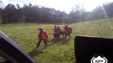 Trasladado Al Huca En Helicóptero Un Ganadero Herido Tras Ser Embestido Por Una Vaca En Villaviciosa