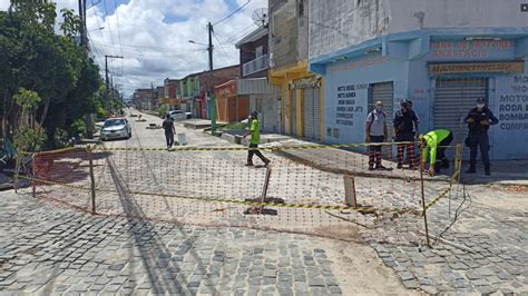 Eun Polis Prefeita Cord Lia Torres Tem Trabalhado Duro Para Amenizar