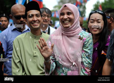 Nurul izzah anwar hi-res stock photography and images - Alamy