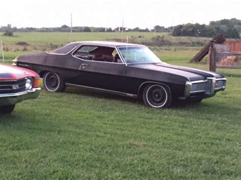 A Happy End: 1968 Pontiac Grand Prix | Barn Finds