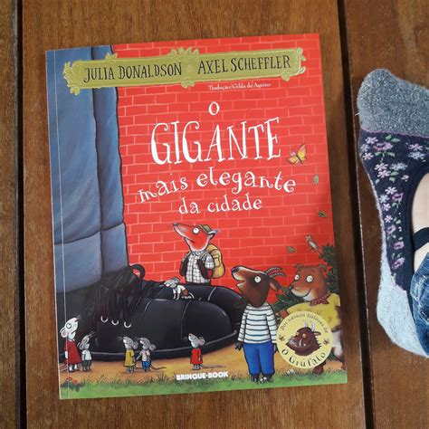 O Gigante Mais Elegante Da Cidade - O Gigante Mais Elegante da Cidade | KIDS INDOORS