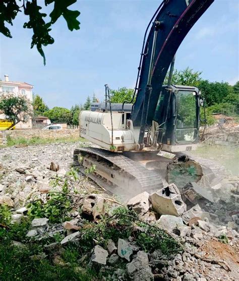 Kocaeli De Marmara Depremi Nde Hasar G Ren Binan N Y K M