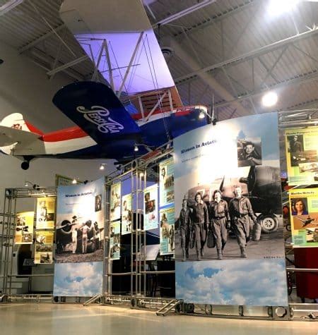 Exhibits - Hiller Aviation Museum