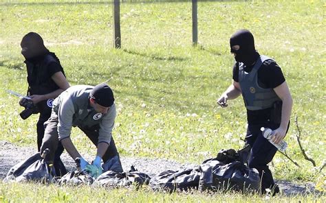 Basque Group Eta Hands Over Tons Of Weapons To France The Times Of Israel