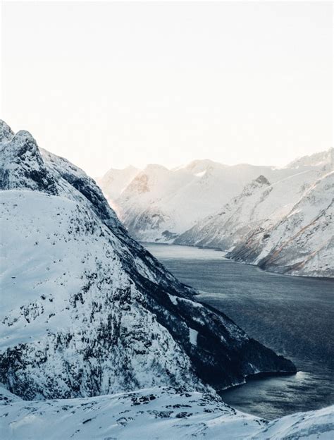 Winter escape to the Norwegian fjords • Hotel Union Øye