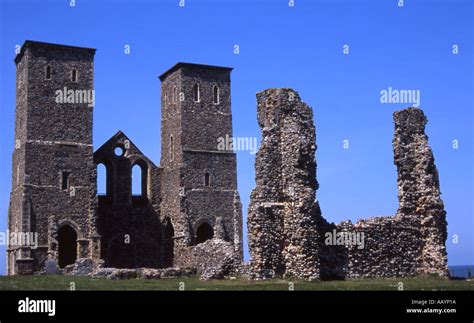 Reculver Towers Kent England Uk Europe Stock Photo Alamy