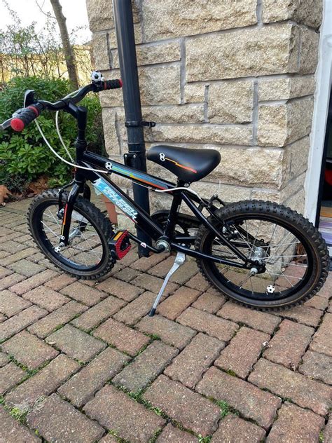 Raleigh Striker Childrens Bike 12 Inch Wheel In Lenzie Glasgow