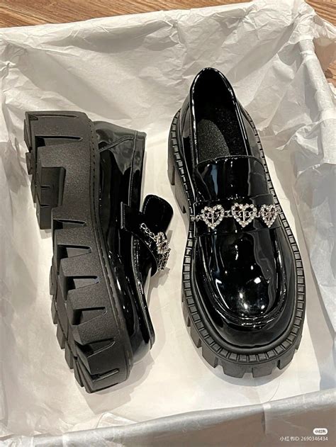 How to spot fake balenciaga track all models – Artofit