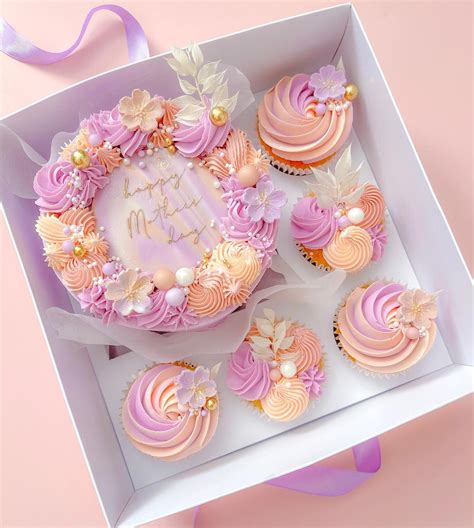 Pin by Николай Журавлев on капкейки Cupcake cakes Cake baking