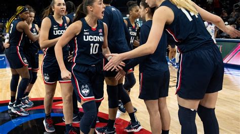 No. 4 UConn women defeat DePaul 72-69 | fox61.com