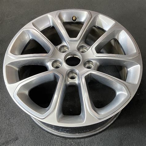 Jeep Polished Gray Grand Cherokee OEM Wheel 18 18x8 2014 2016 Factory