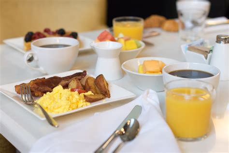 ICYMI: Hotels Aim To Simplify Breakfast Offerings