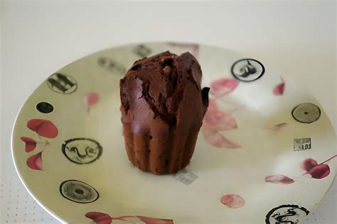 Recette de Canelé moelleux au chocolat et son coeur fondant praliné