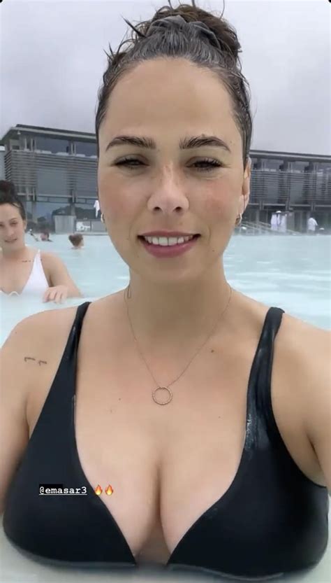 Hot Sexy Sara Bjork Gunnarsdottir Bikini Pics