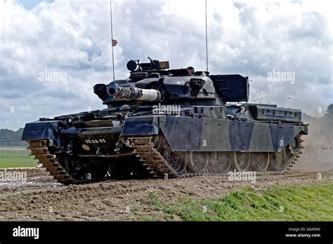 An Ex British Army Mk 2 Fv4201 Chieftain Main Battle Tank 03 Eb 83 At