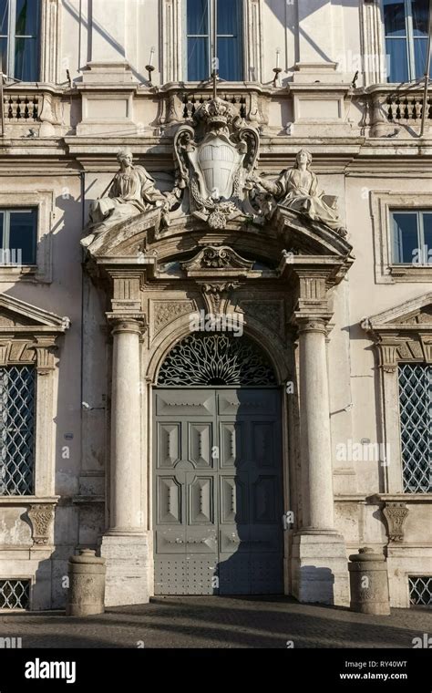 Palazzo Della Consulta Roma Italia Banque De Photographies Et Dimages