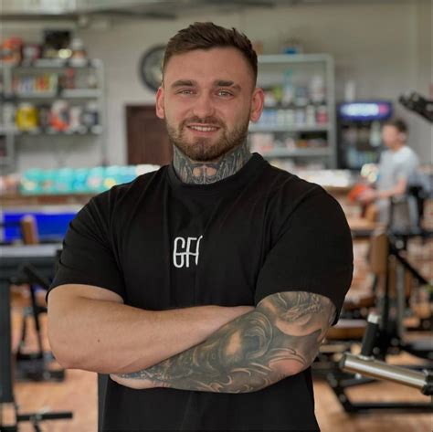 Erik Šmíd - Profesionální fitness trenér