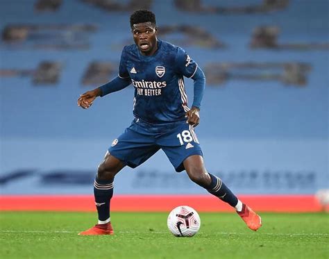 Thomas Partey In Action 2020 21 Premier League Manchester