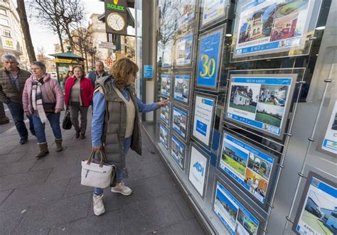 La Oferta De Alquiler Para Fijo Cae Hasta Un En Santander Por El