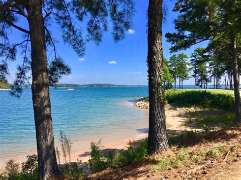 Americas Most Stunning Lakes Revealed