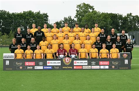 Mannschaft der SG Dynamo Dresden für Saison 2022 23 Dresden