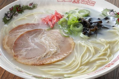 「埼玉の豚骨ラーメン店」人気ランキングtop20！ 第1位は「てっちゃん」【2023年9月12日時点の評価／ラーメンデータベース】（17