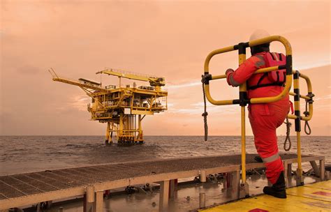 Oil Rig Accident Compensation Personal Injury Claim Lawyers Glasgow