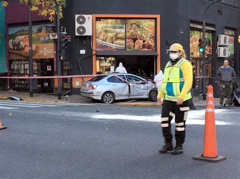 Fuerte Choque En Boedo Un Conductor Alcoholizado Nueve Heridos Y Un