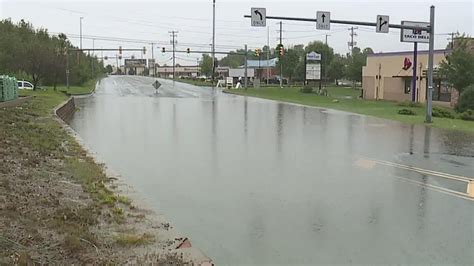 Flooding closes heavily traveled road in Lackawanna County | wnep.com