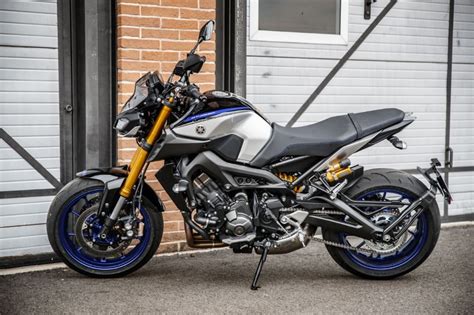 Bmw F R Kawasaki Z Yamaha Mt Sp Abs Prova Comparativa