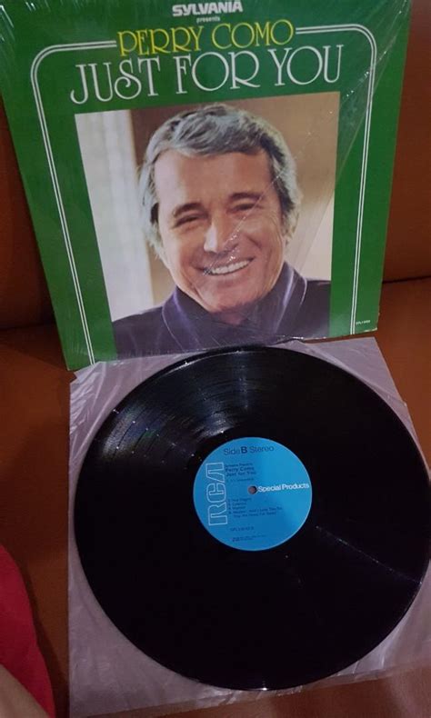 Plaka Vinylrecordperry Como Hobbies And Toys Music And Media Vinyls