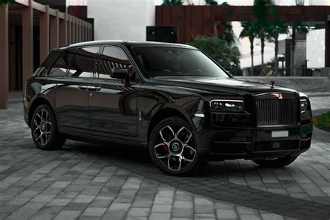 Rent Rolls Royce Cullinan Black Badge In Dubai Luxury Octane Luxury Car Rental Dubai