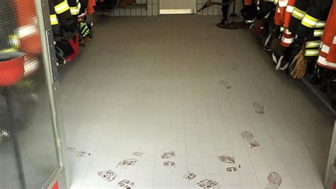 Schwerer Fall Von Vandalismus Im Feuerwehrhaus Noz