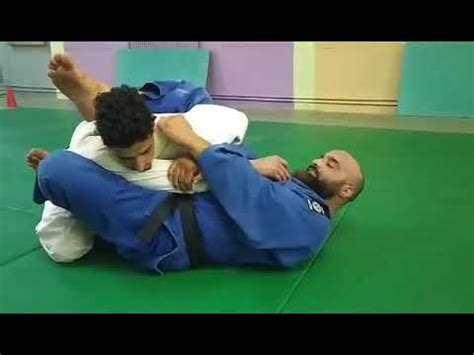 Study How To Pull The Juji Gatame Arm Dislocated Movement Tori Is At