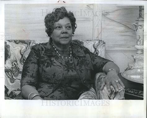 1974 Press Photo Irene Graves Naacp Historic Images