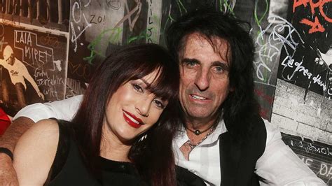 Alice Cooper Denies ‘suicide Pact With Wife Louder