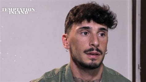 Temptation Island Manuel Lancia Una Frecciatina Alle Tentatrici