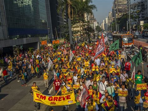 G1 Servidores Da Justiça Federal Mantêm Greve E Fazem Protesto Em Sp