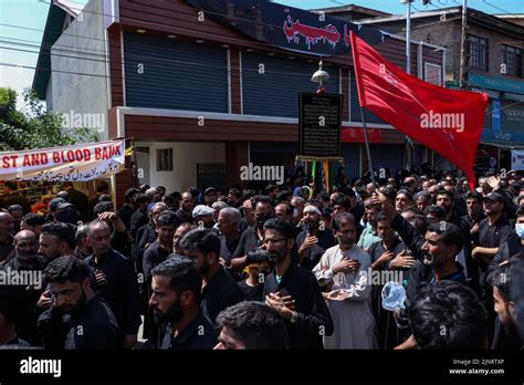 August Srinagar Jammu And Kashmir India Shiite Muslim