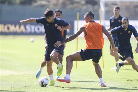 Foto Le Immagini Pi Belle Dell Allenamento Mattutino A Trigoria