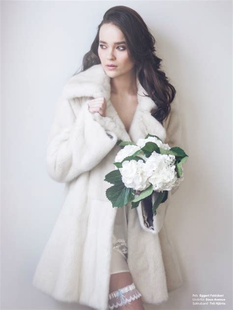 Nude Magazine 48