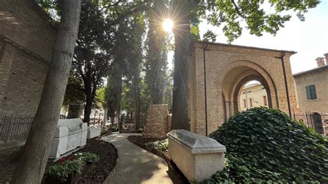 Dante A Ravenna Tour Guidato Privato Con Ingresso A Casa E Museo