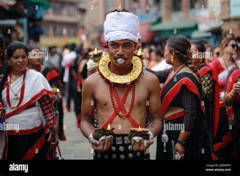 Bhaktapur Bagmati Nepal 19th Aug 2022 Devotees With Lit Oil Lamps