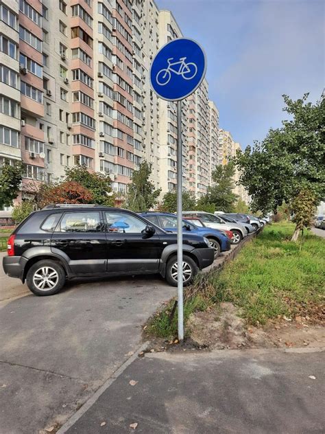 На проспекті Григоренка евакуюють авто порушників парковки (ФОТО ...